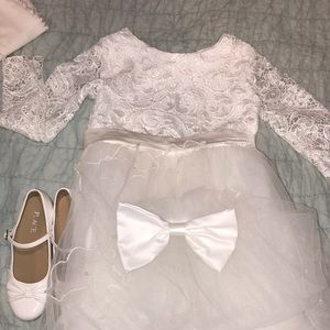 ❌❌❌SOLD ❌❌❌Bundle Flower Girl/First Communion Dress,Shoe,Veil